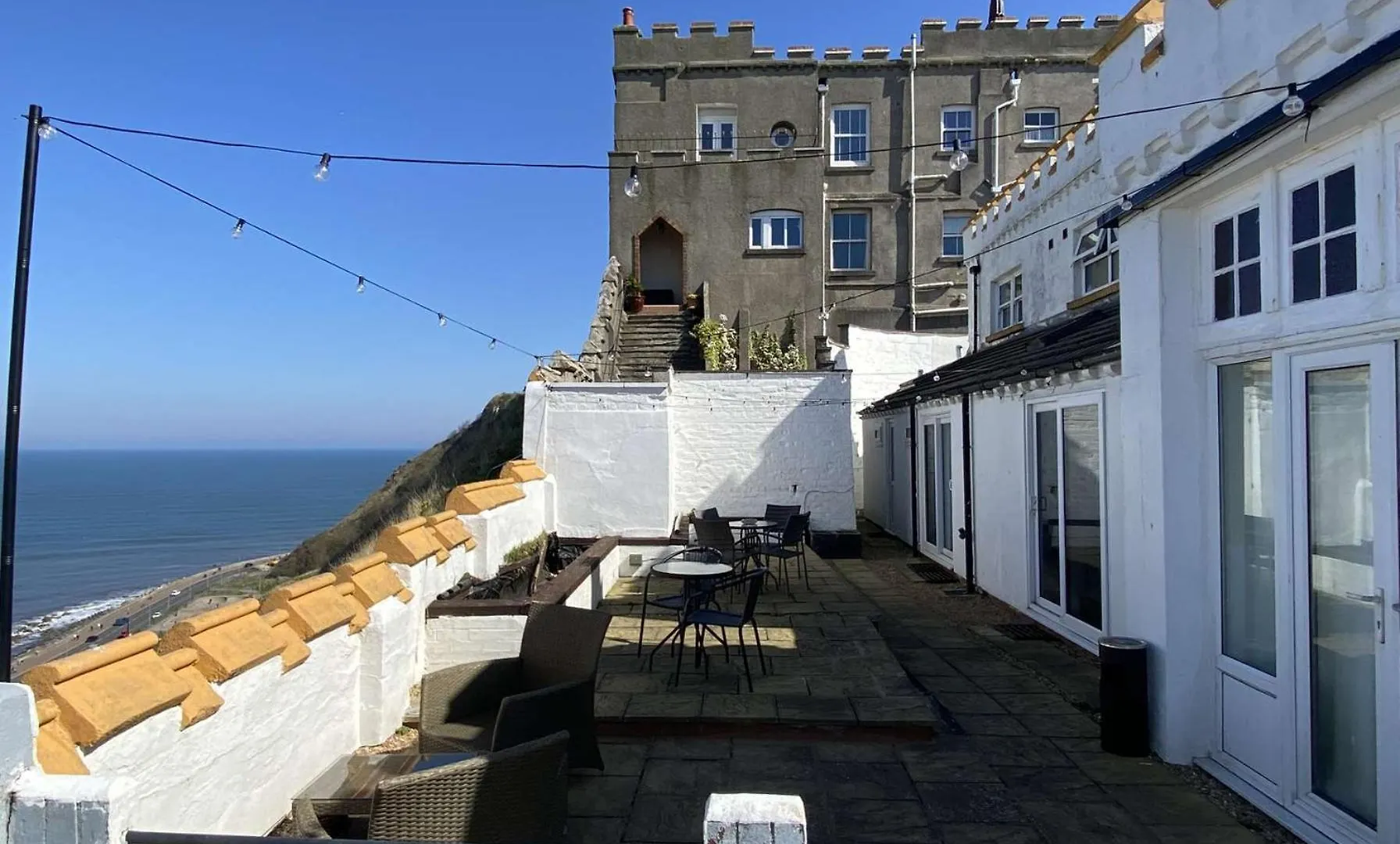 Castle By The Sea Scarborough Hotel Guest house